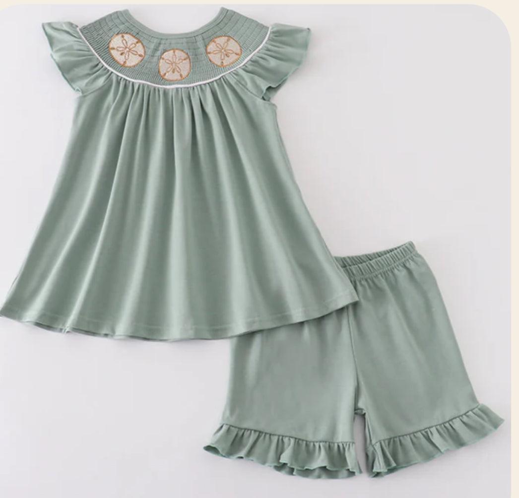 Smocked Sand Dollar Girls Set