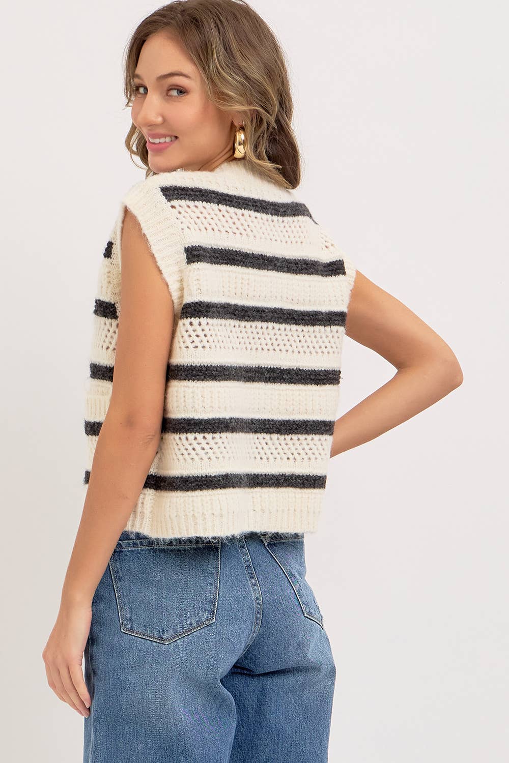 STRIPE SWEATER KNIT SLEEVELESS TOP