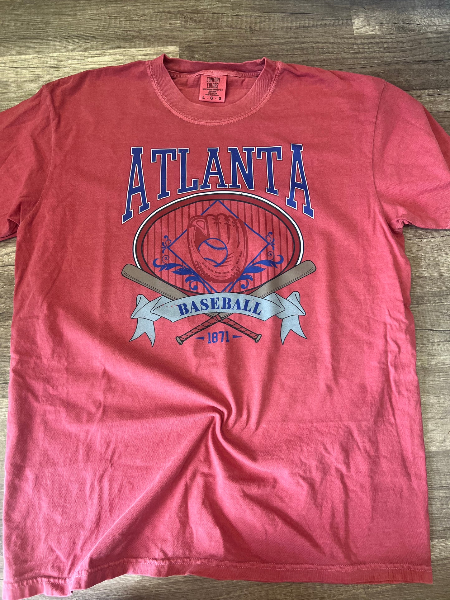 Atlanta baseball vintage diamond crimson tee