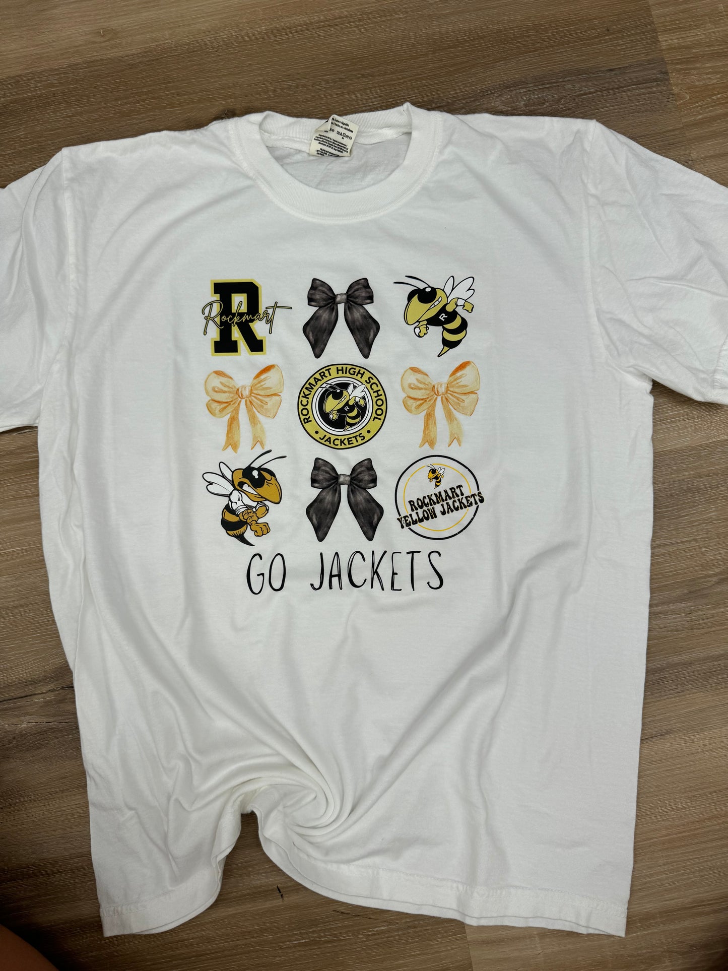 Rockmart Yellow Jackete White Bow Collage Tee