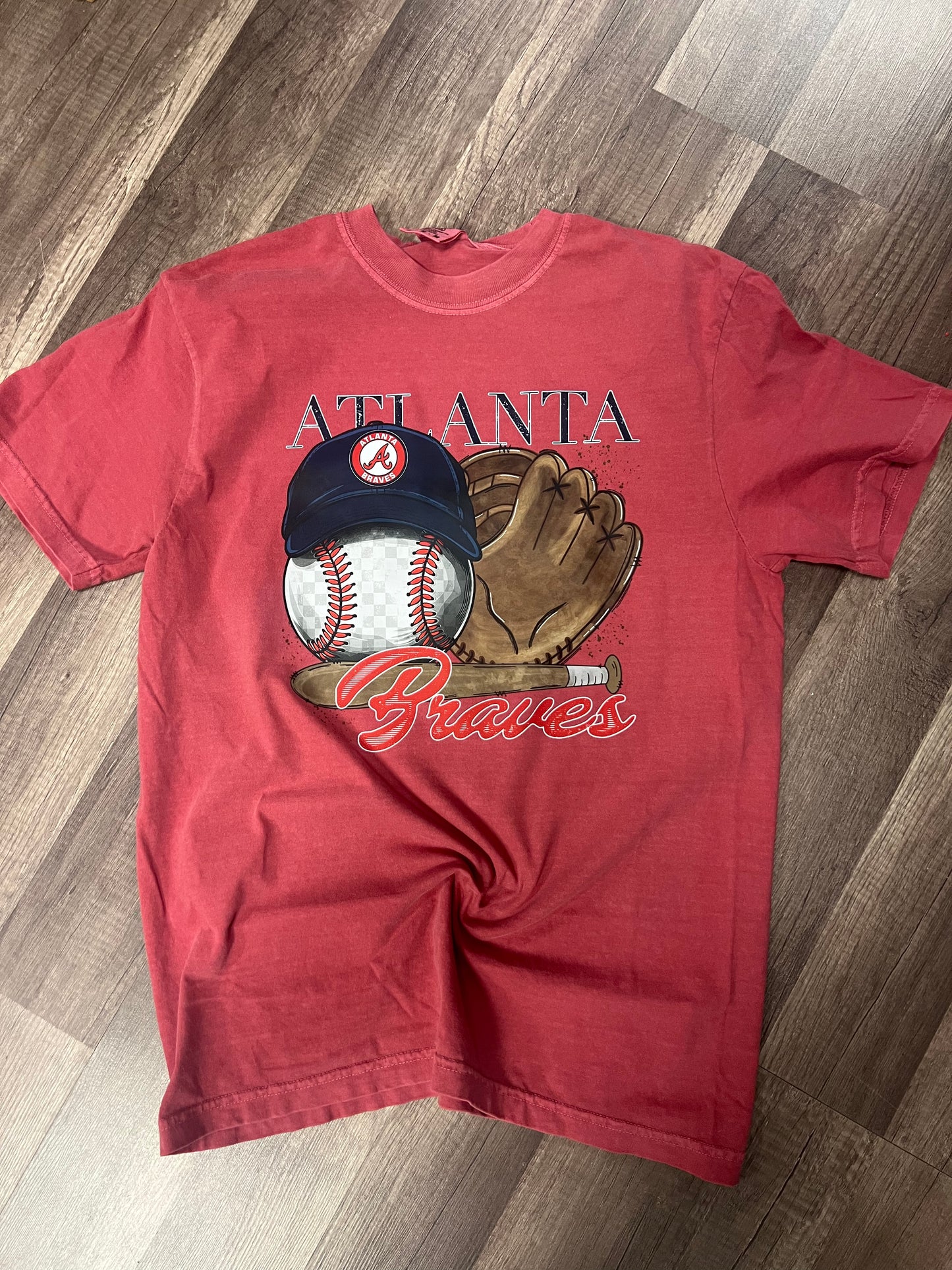 Atlanta Braves Glove/Ball Tee