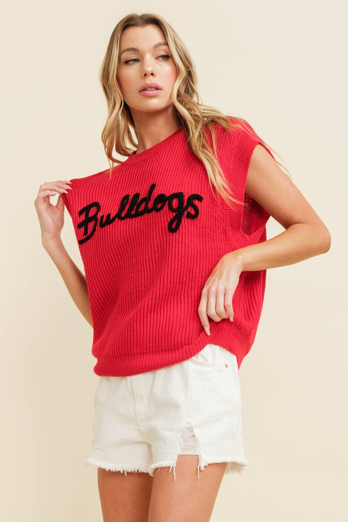 BULLDOGS EMBROIDERED SLEEVELESS SWEATER TOP