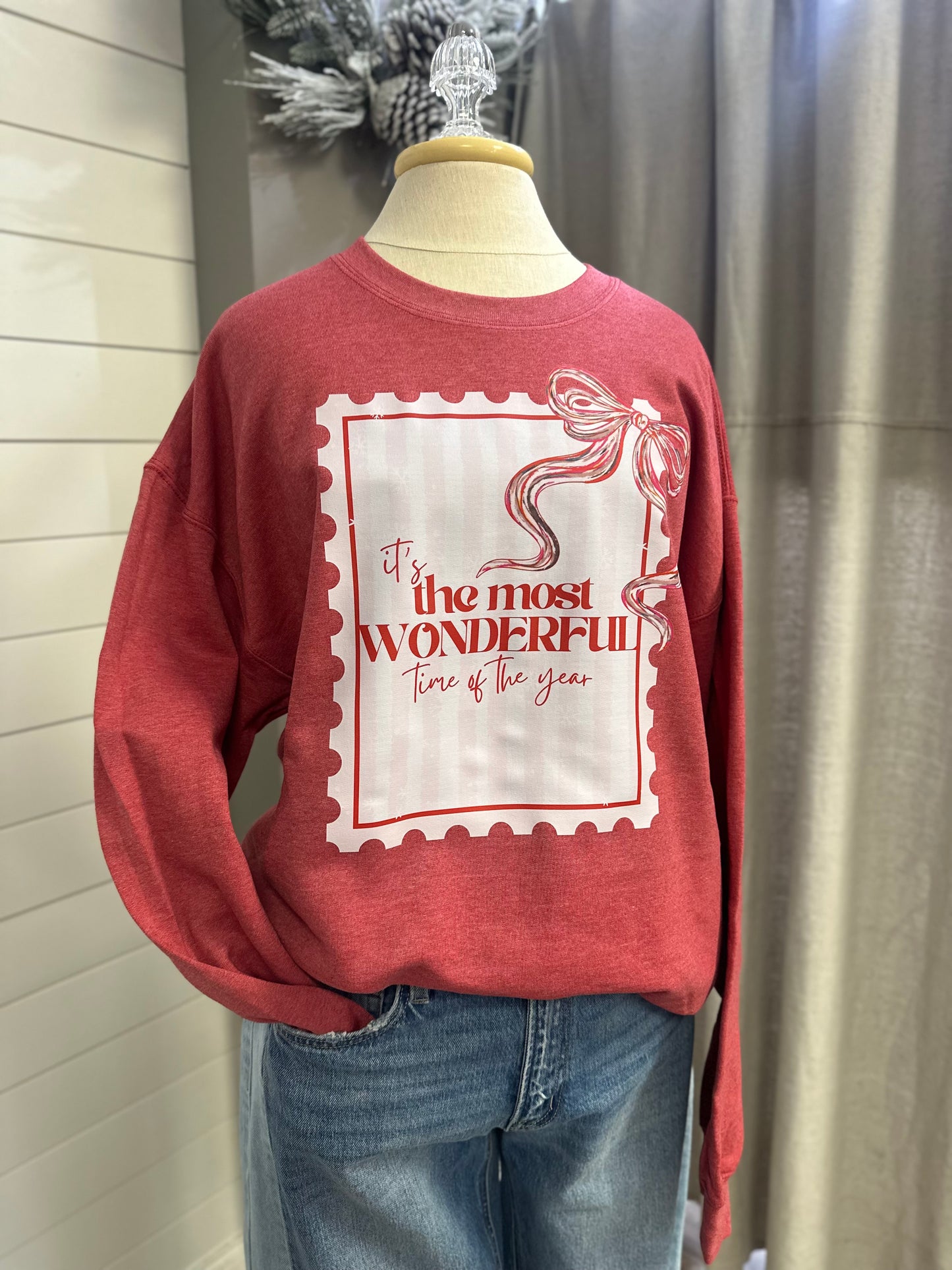 It’s the most wonderful time of the year bow Short Sleeve/ Long Sleeve/ Sweatshirt