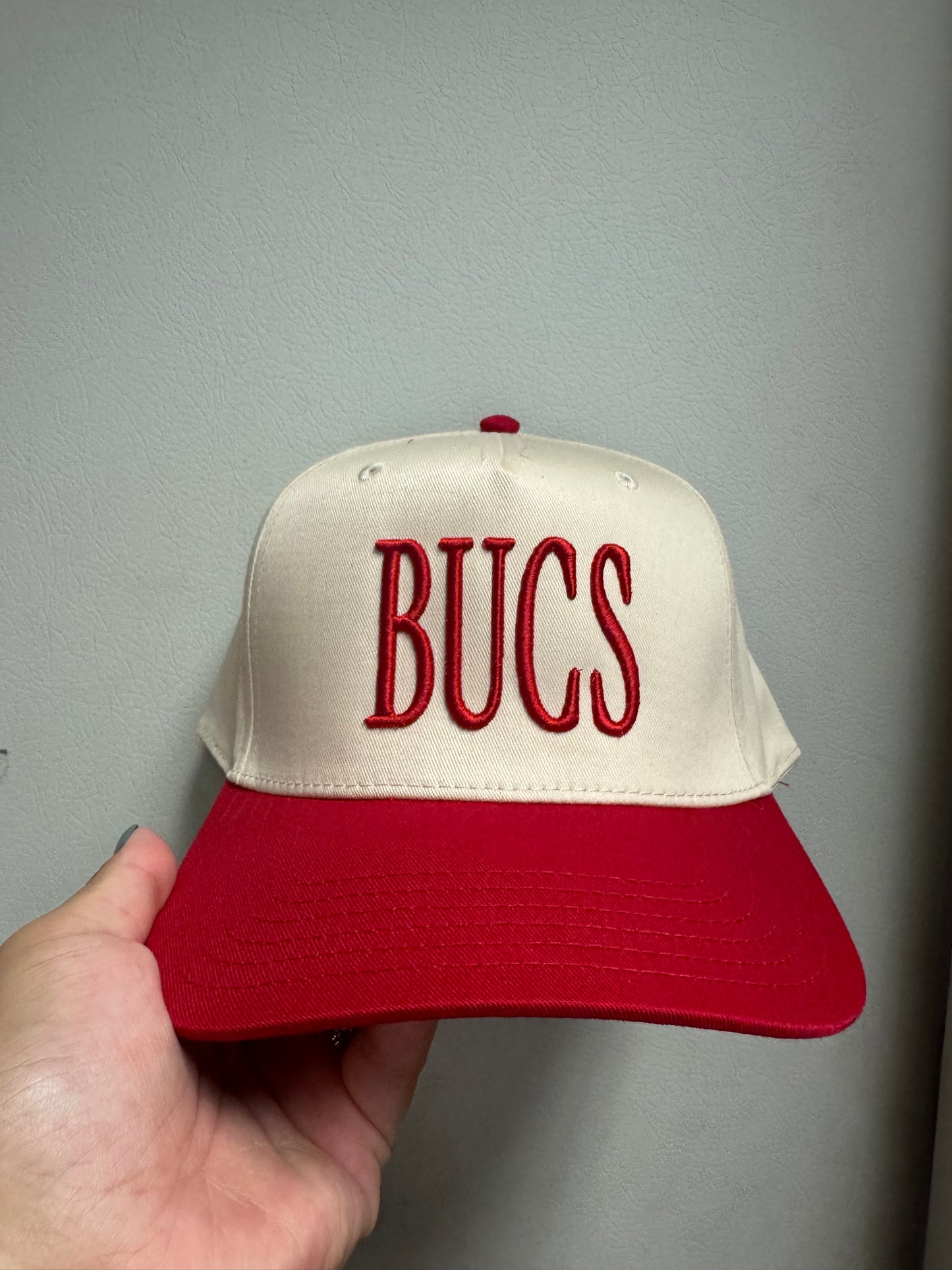 BUCS CREAM/ RED 3D RAISED EMBROIDERY OTTO HAT