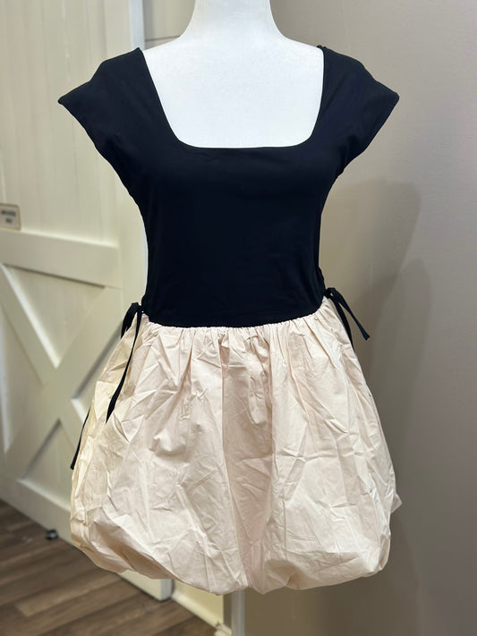Bubble Mini Dress - Cream / Black