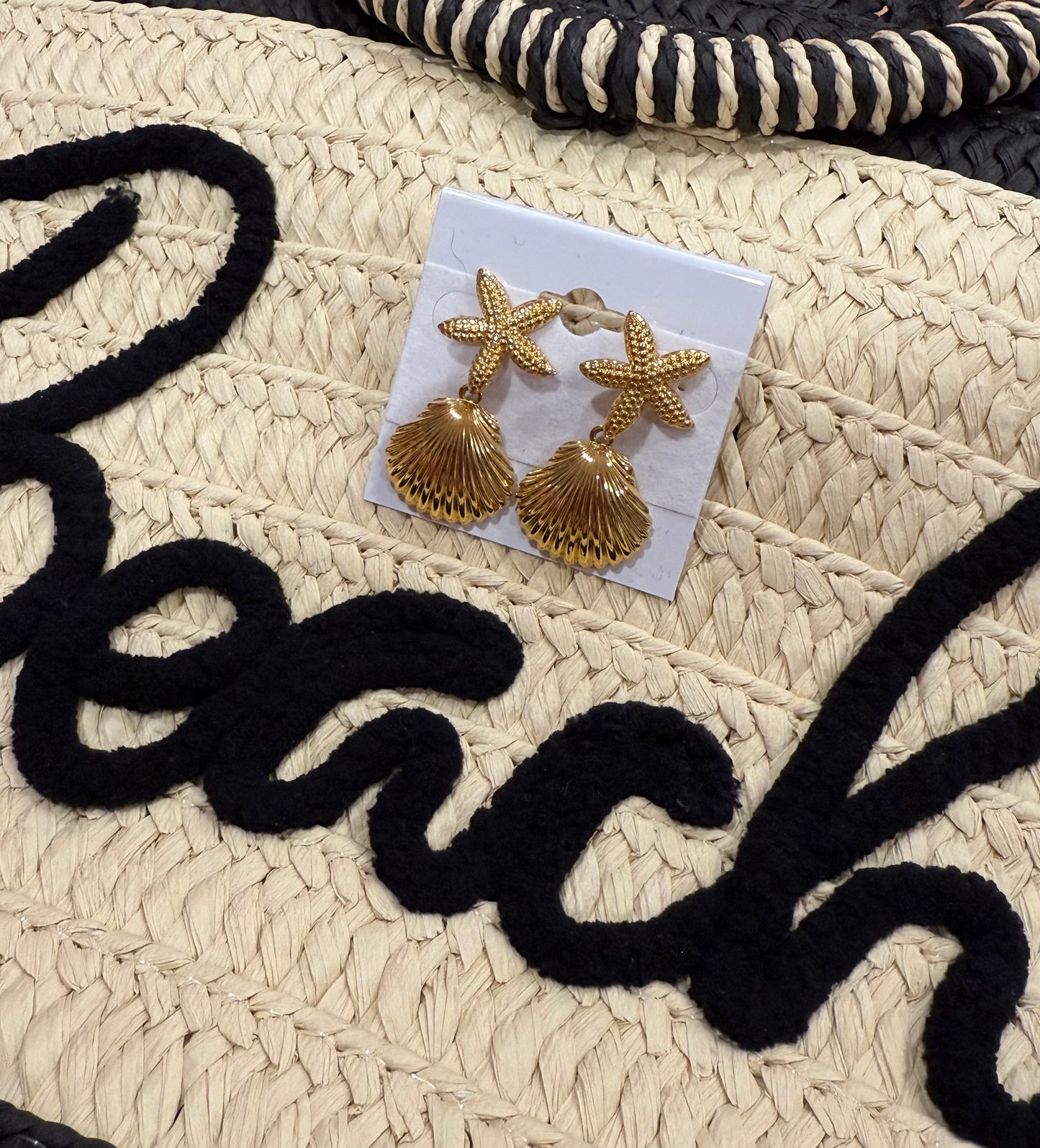 Waterproof Non Tarnish Star Fish With Shell Dangle