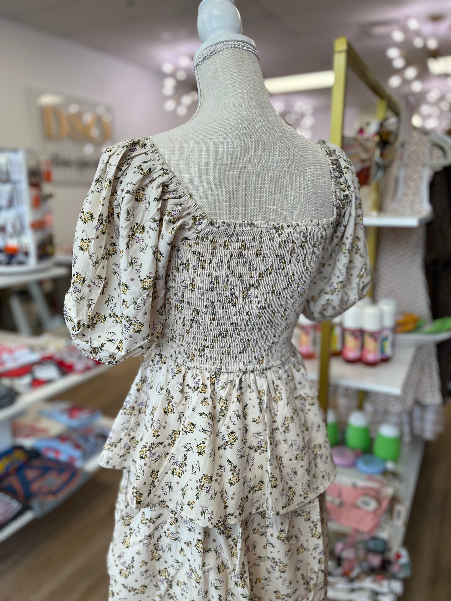 Autumn Floral Ruched Maxi Dress with Tiered Ruffles and Puff Sleeves