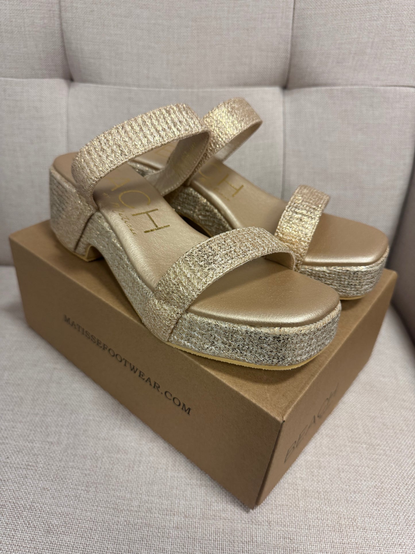 SABLE SANDALS GOLD - BEACH BY MATISSE