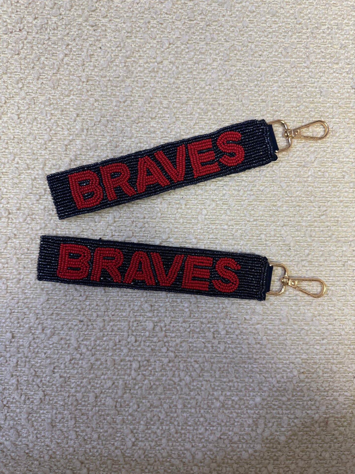 BRAVES NAVY BEADED KEYCHAIN