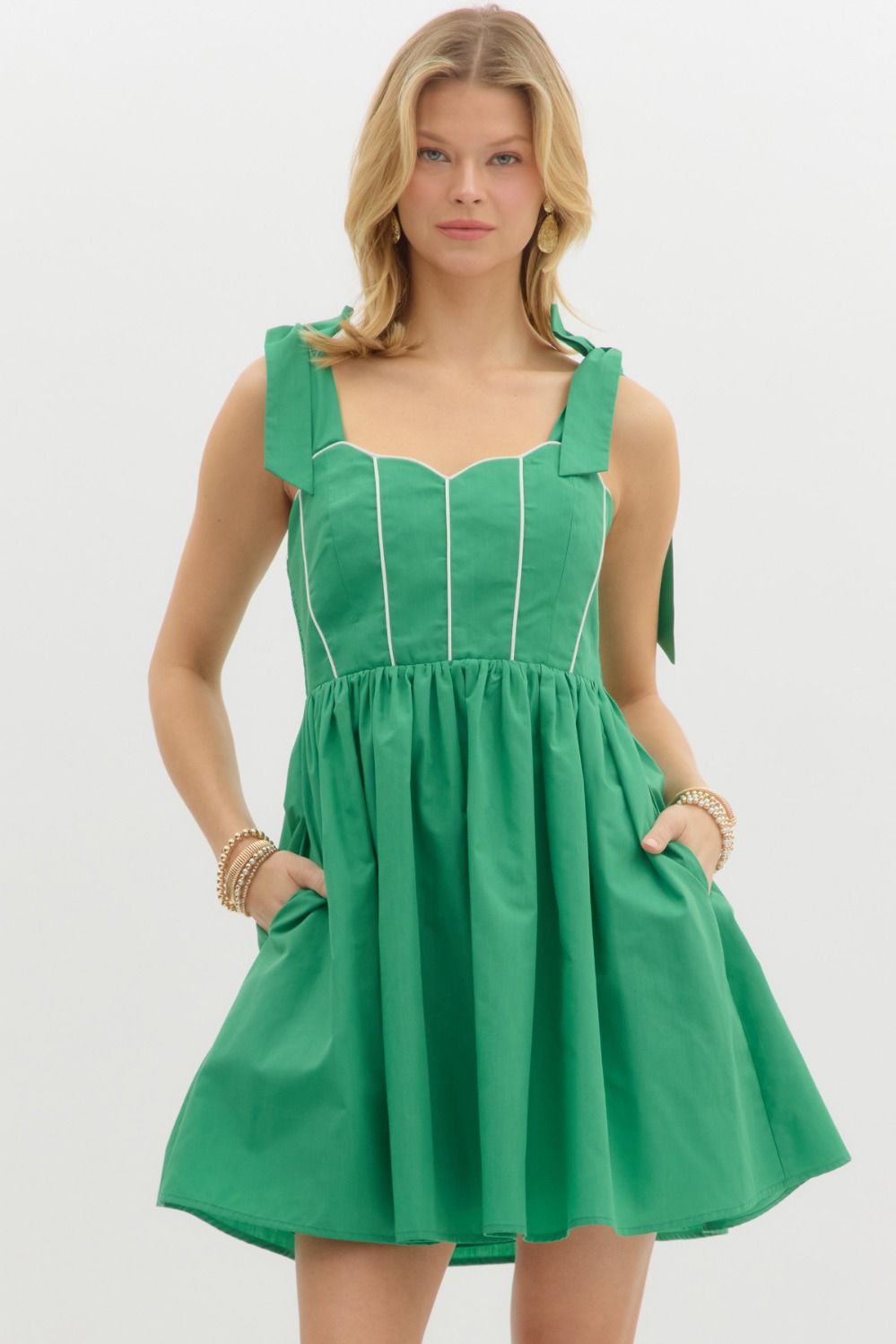 Pleated Mini Dress With White Detail - Kelly Green