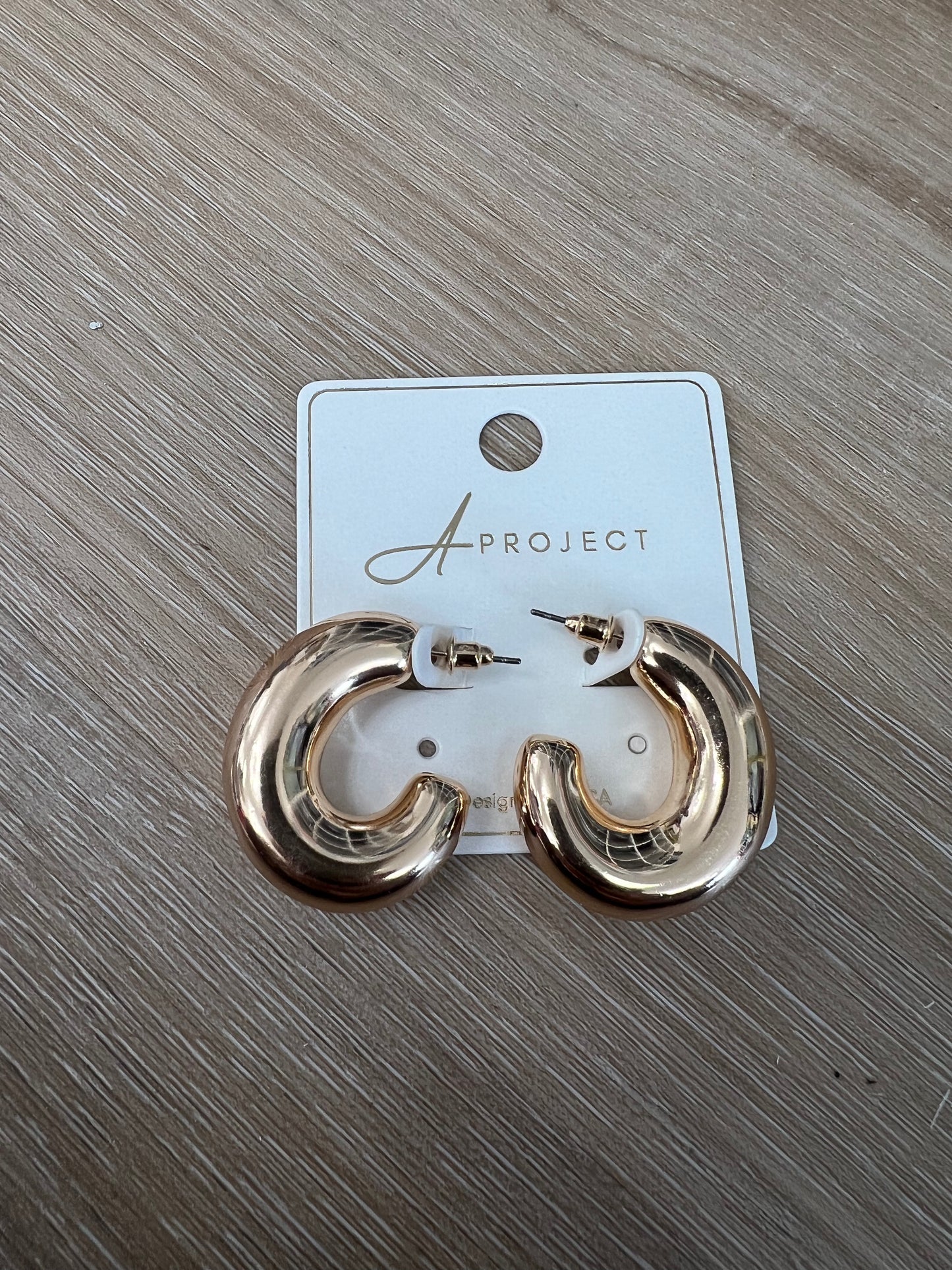 Medium Gold Hoops