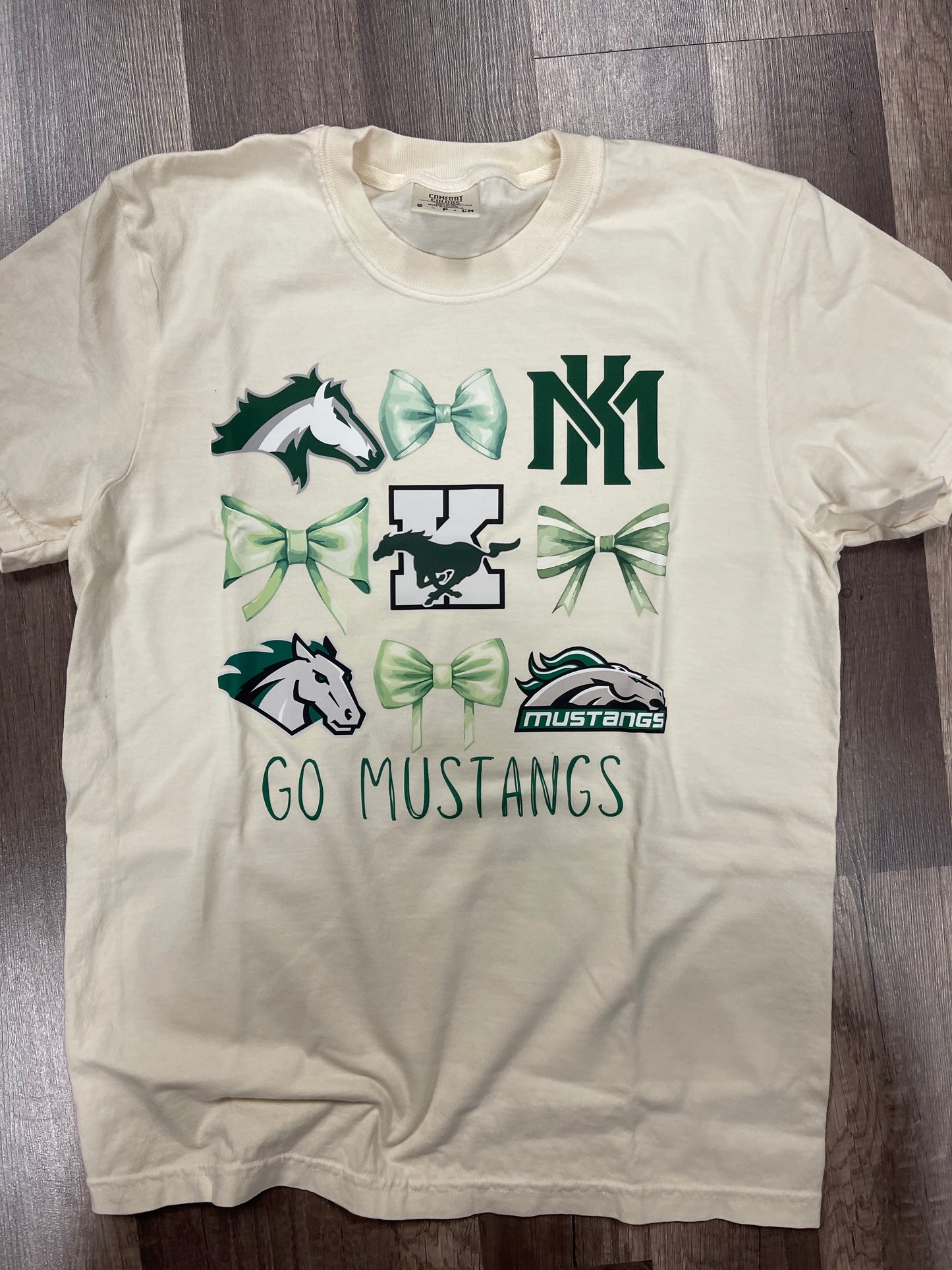 Kennesaw Mountain Mustangs Bow collage tees