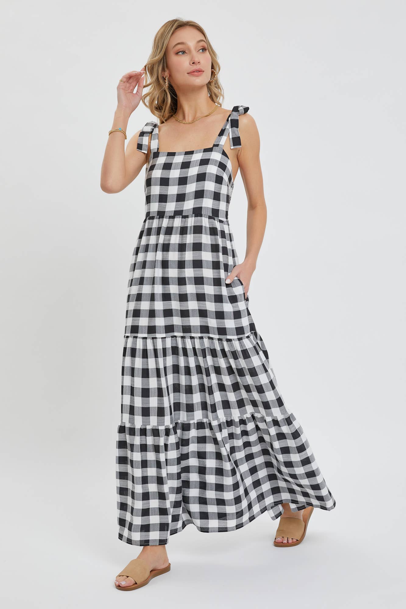 GINGHAM TIERED MAXI DRESS: TAUPE