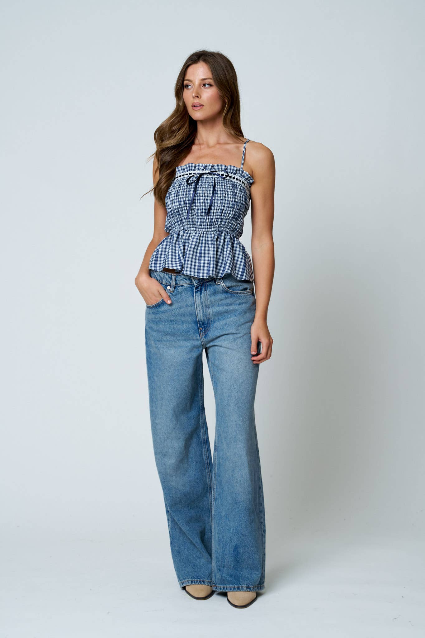 SMOCKED GINGHAM LACE TRIM PEPLUM SPAGHETTI TOP: NAVY