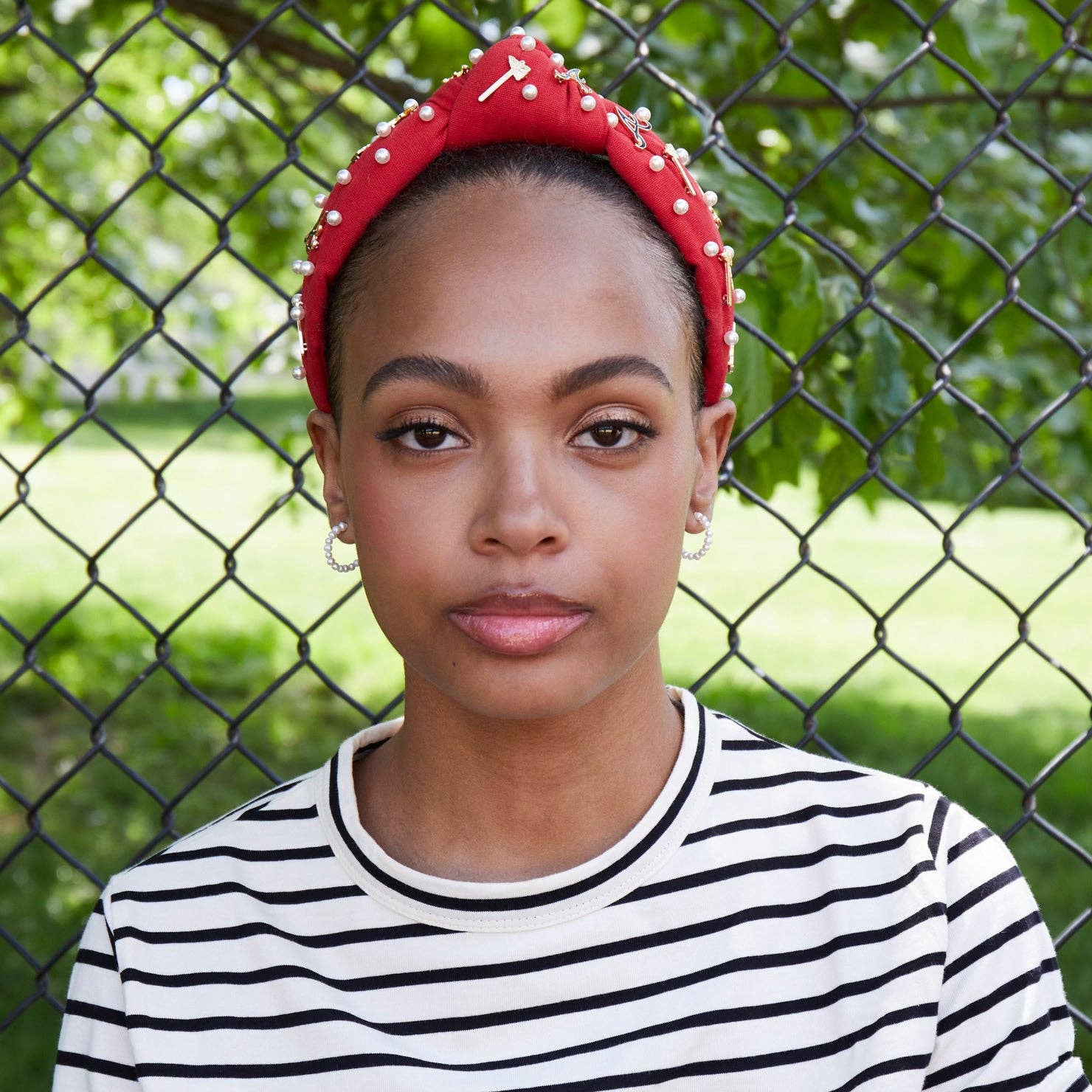 Red Atlanta Braves Embellished Knotted Headband - Lele Sadoughi