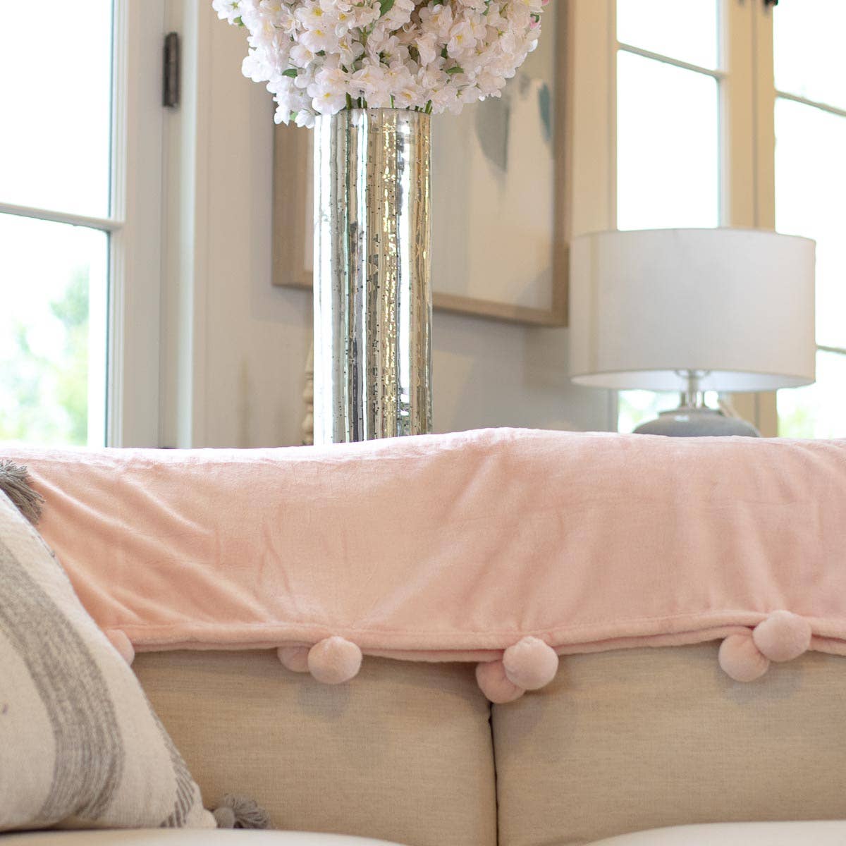 Cozy Pom Pom Throw   Light Pink   50x60