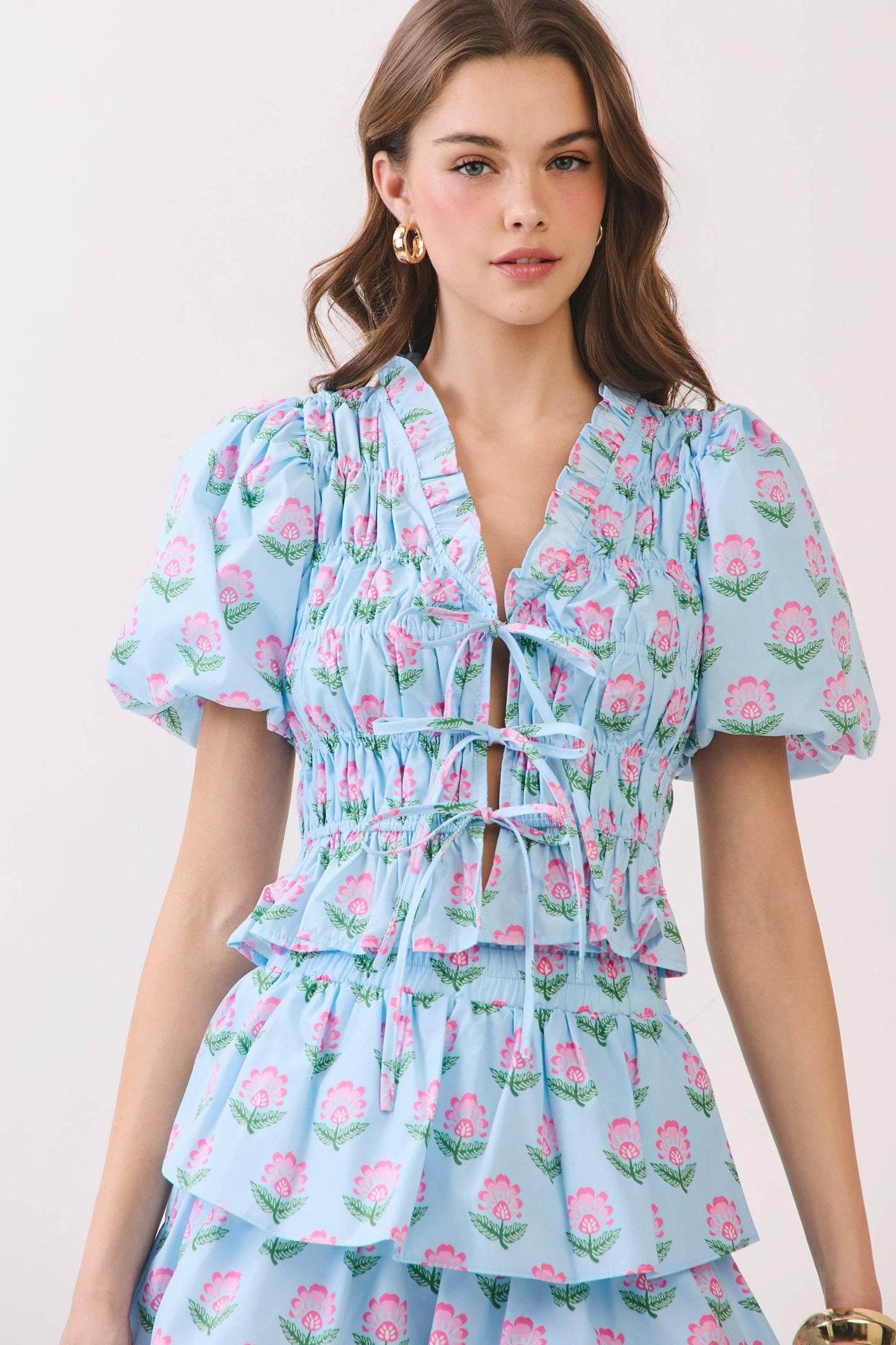 Floral Print Ruffle Trim Puff Sleeve Tie Front Top: Blue