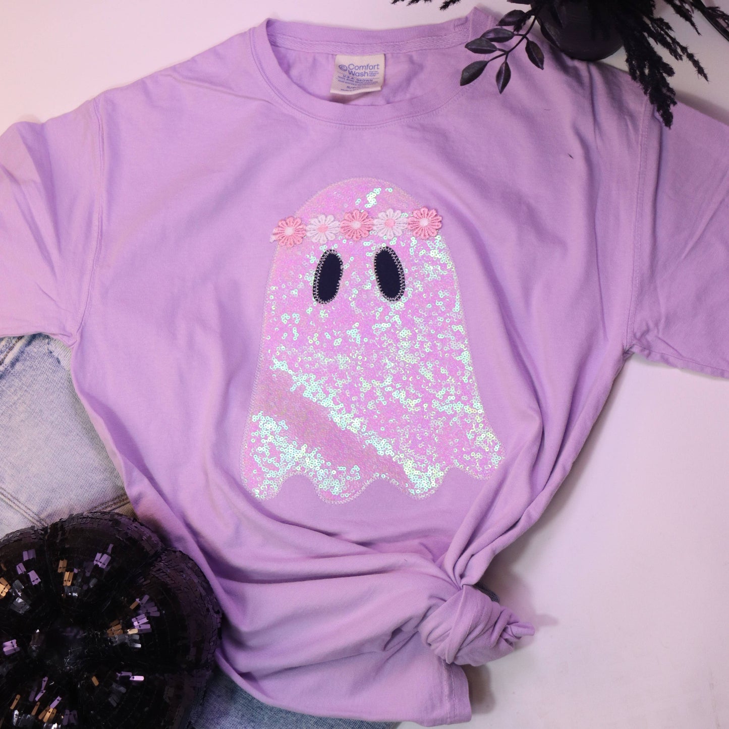 Groovy Ghost Embroidered Applique Halloween Short Sleeve
