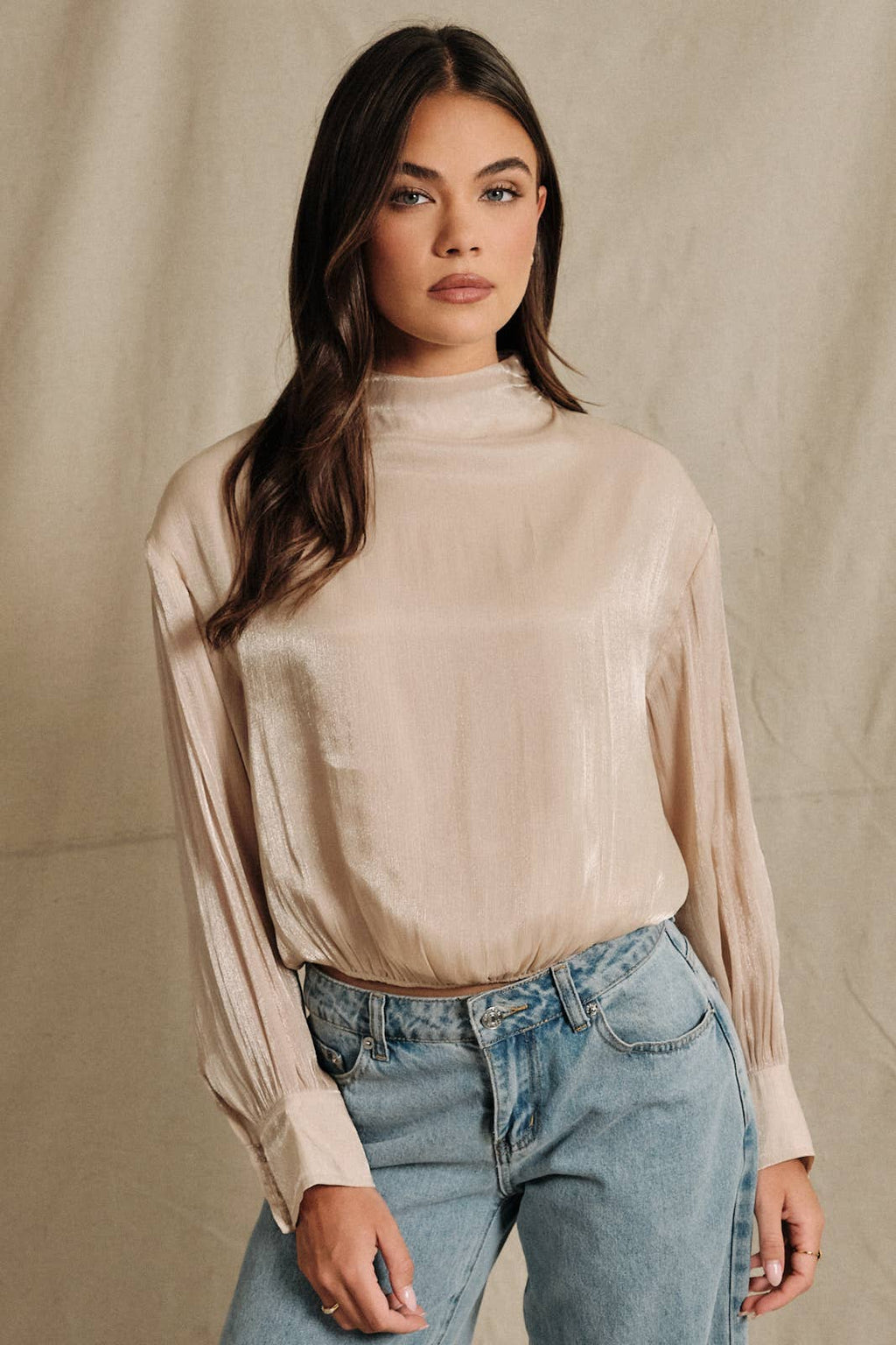 High Neck Sheer Shimmer Bubble Hem Blouse: CHAMPAGNE