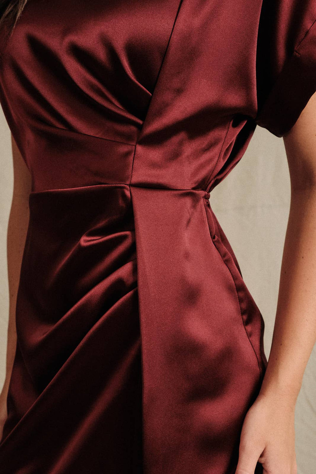 Cuffed Cap Sleeve Pleated Satin Fit & Flare Mini Dress: Burgundy