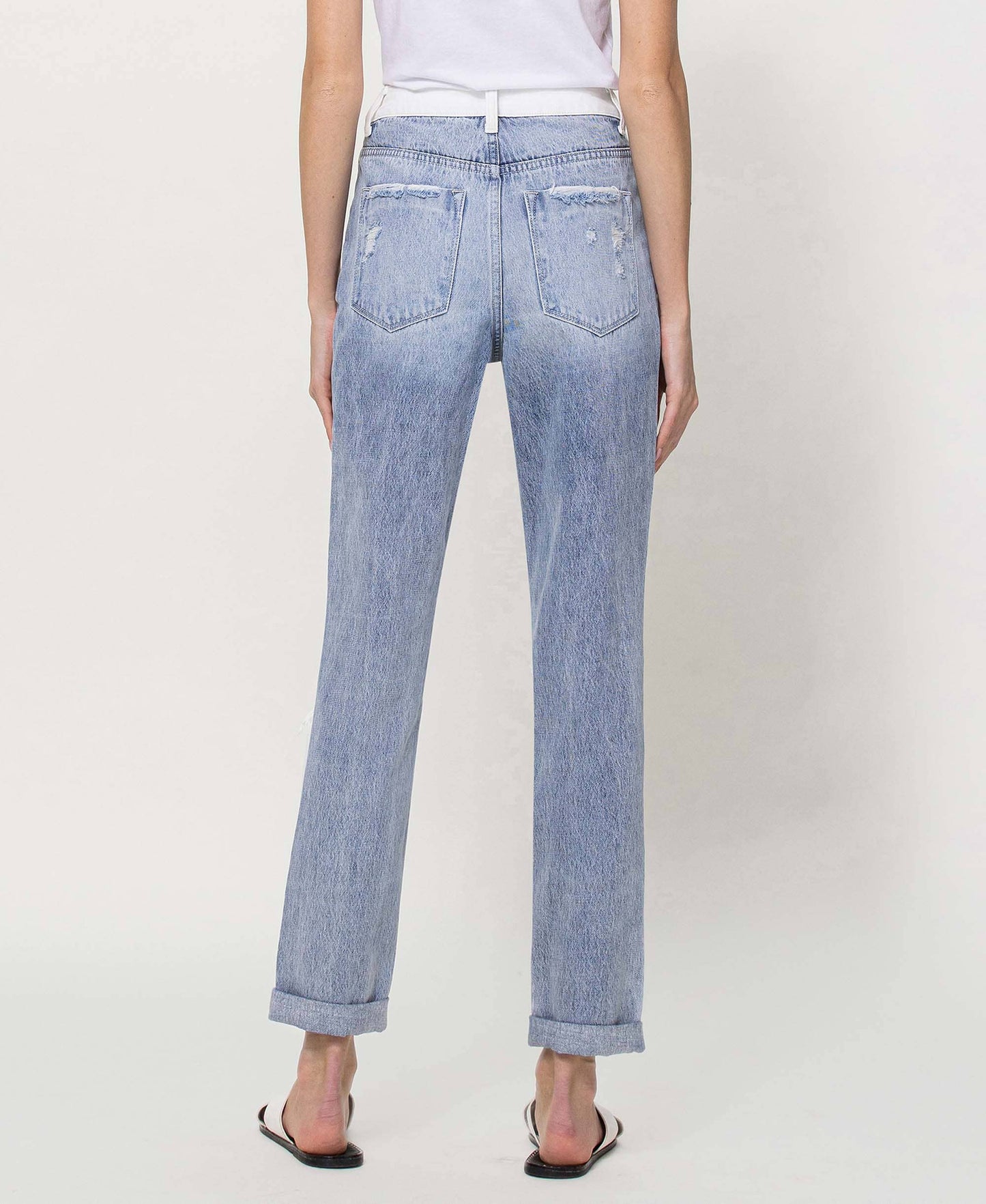 SUPER HIGH RISE SPLIT TWO TONE CUFFED MOM JEANS EMMA