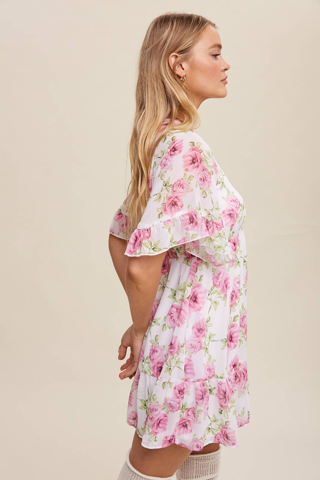 Floral Ruffle Sleeve Mini Dress: Cream