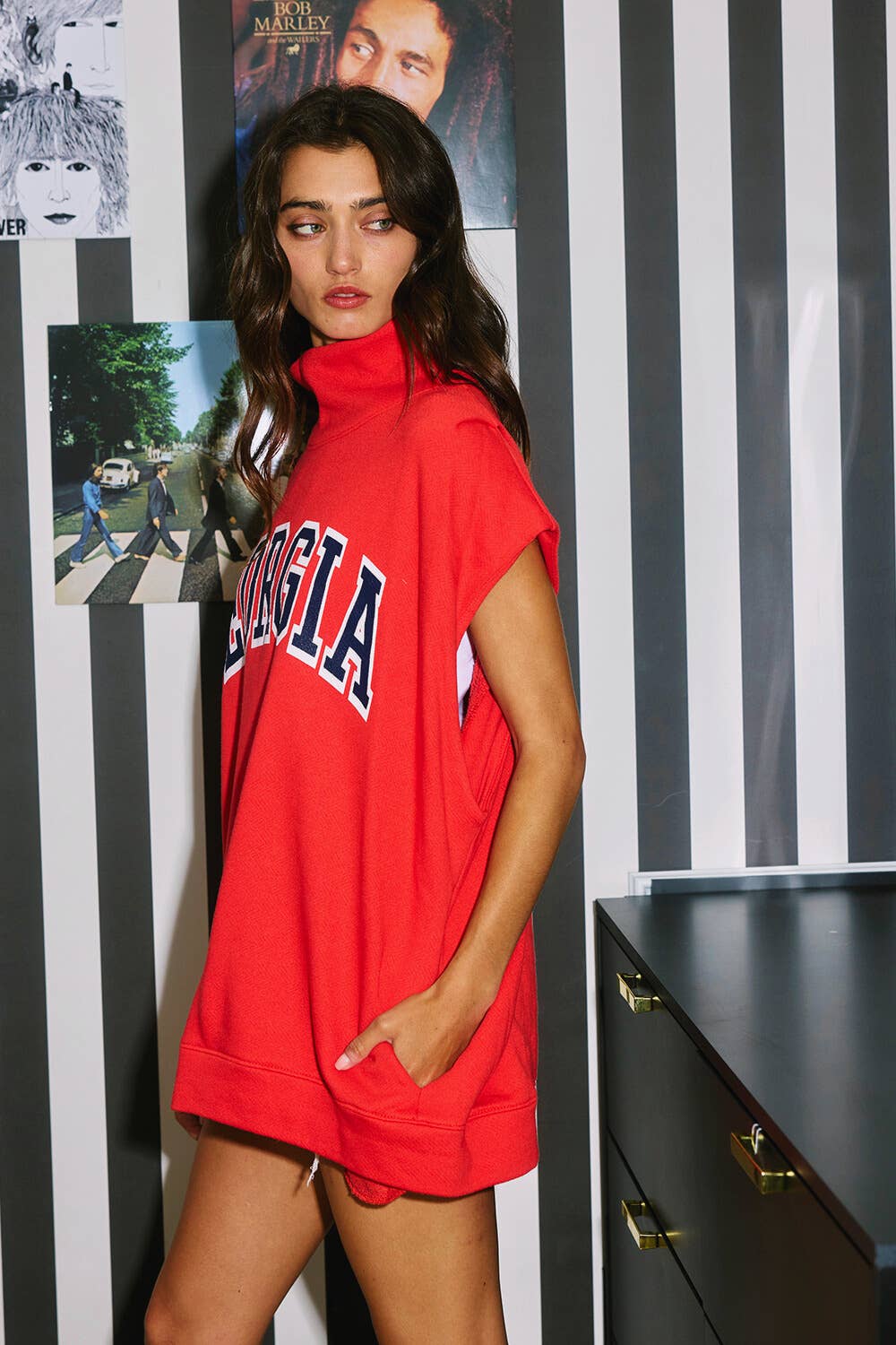 GEORGIA Oversized Muscle Top: Red
