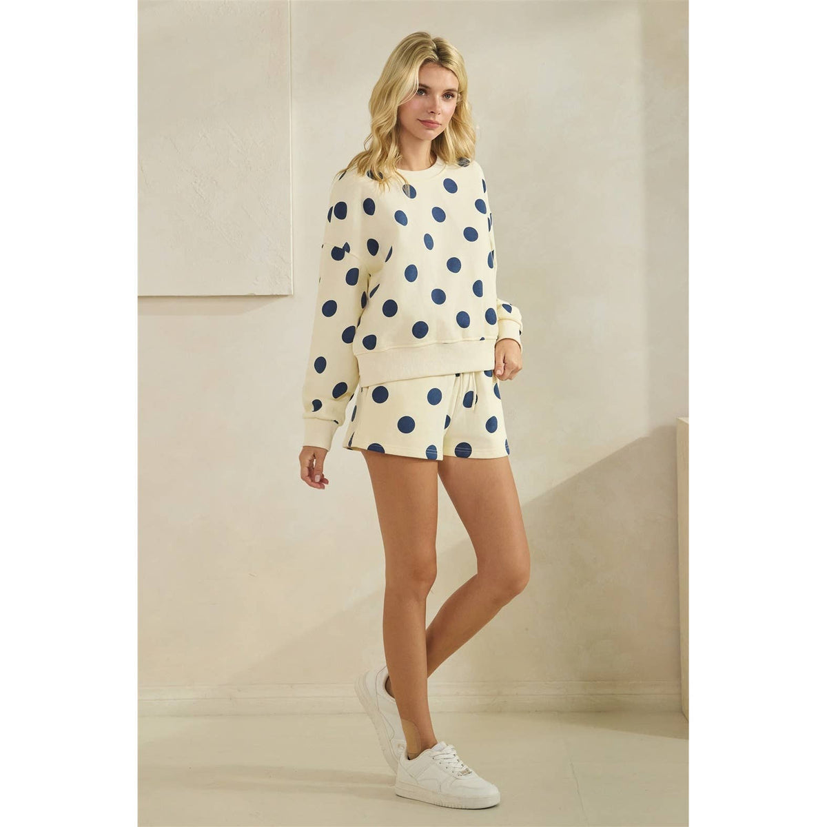 Polka Dot Crew Neck SweatShirt: Black