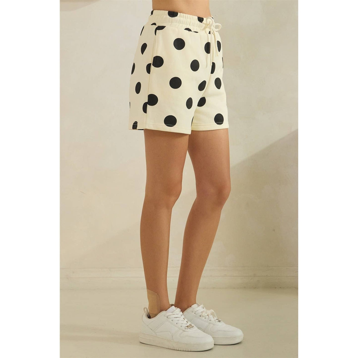 Polka Dot Sweatshorts Black