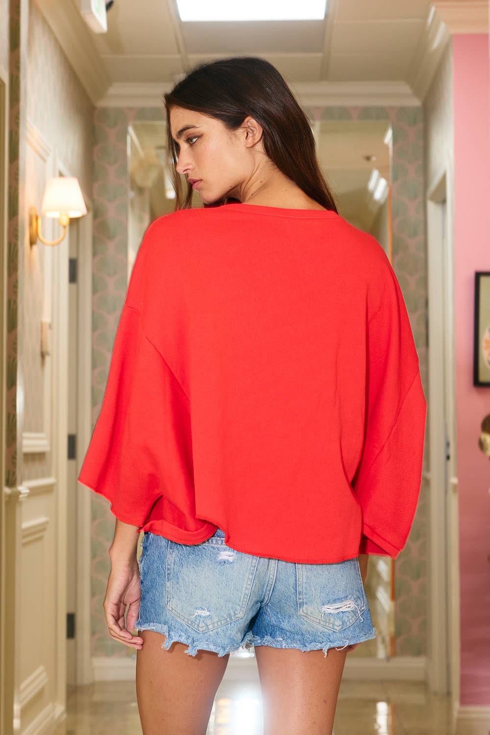 GEORGIA Bulldog Cropped Graphic Sweatshirt: Red