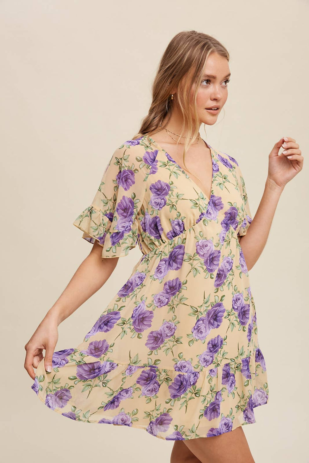Floral Ruffle Sleeve Mini Dress: Cream