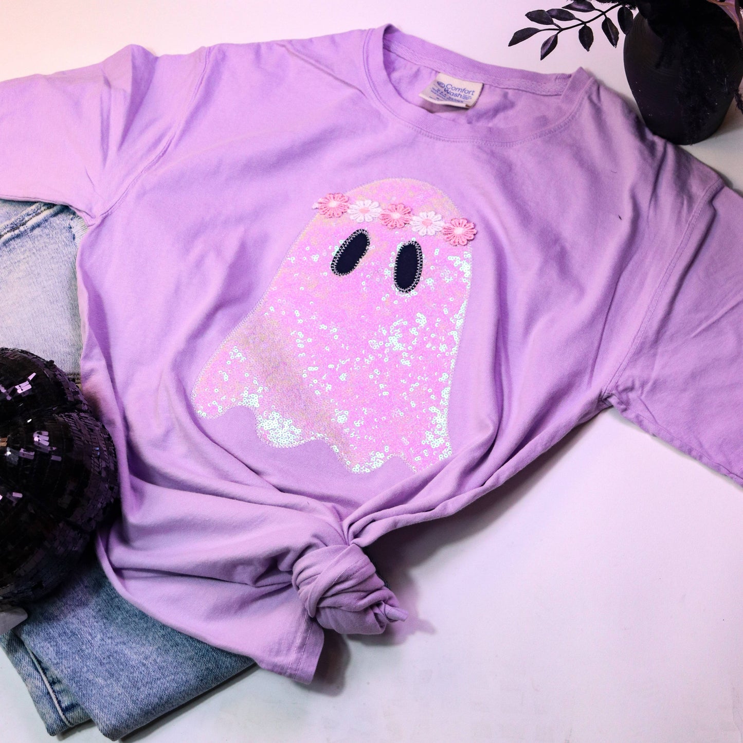 Groovy Ghost Embroidered Applique Halloween Short Sleeve