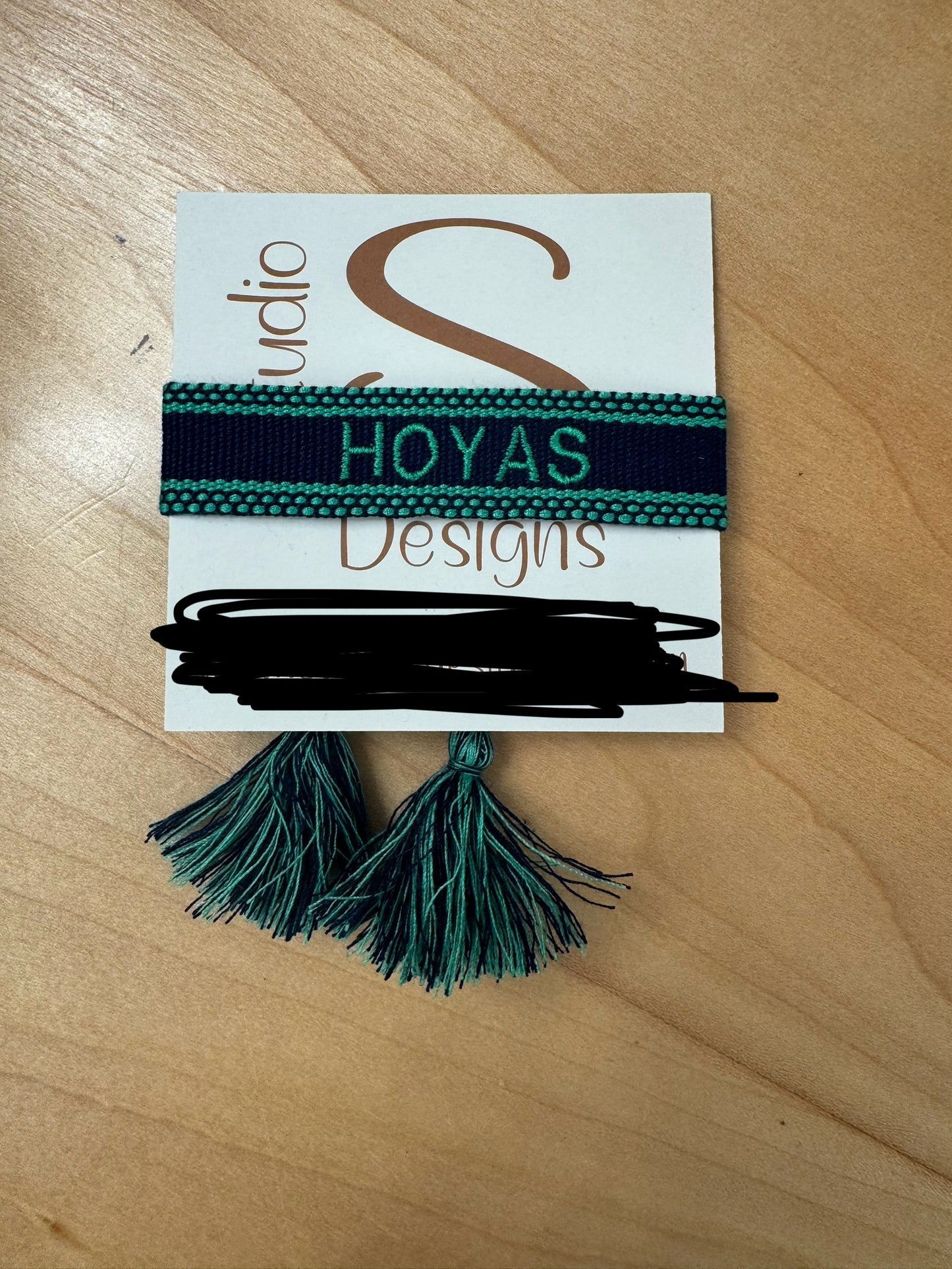 Embroidered Tassel Bracelet - Hoyas