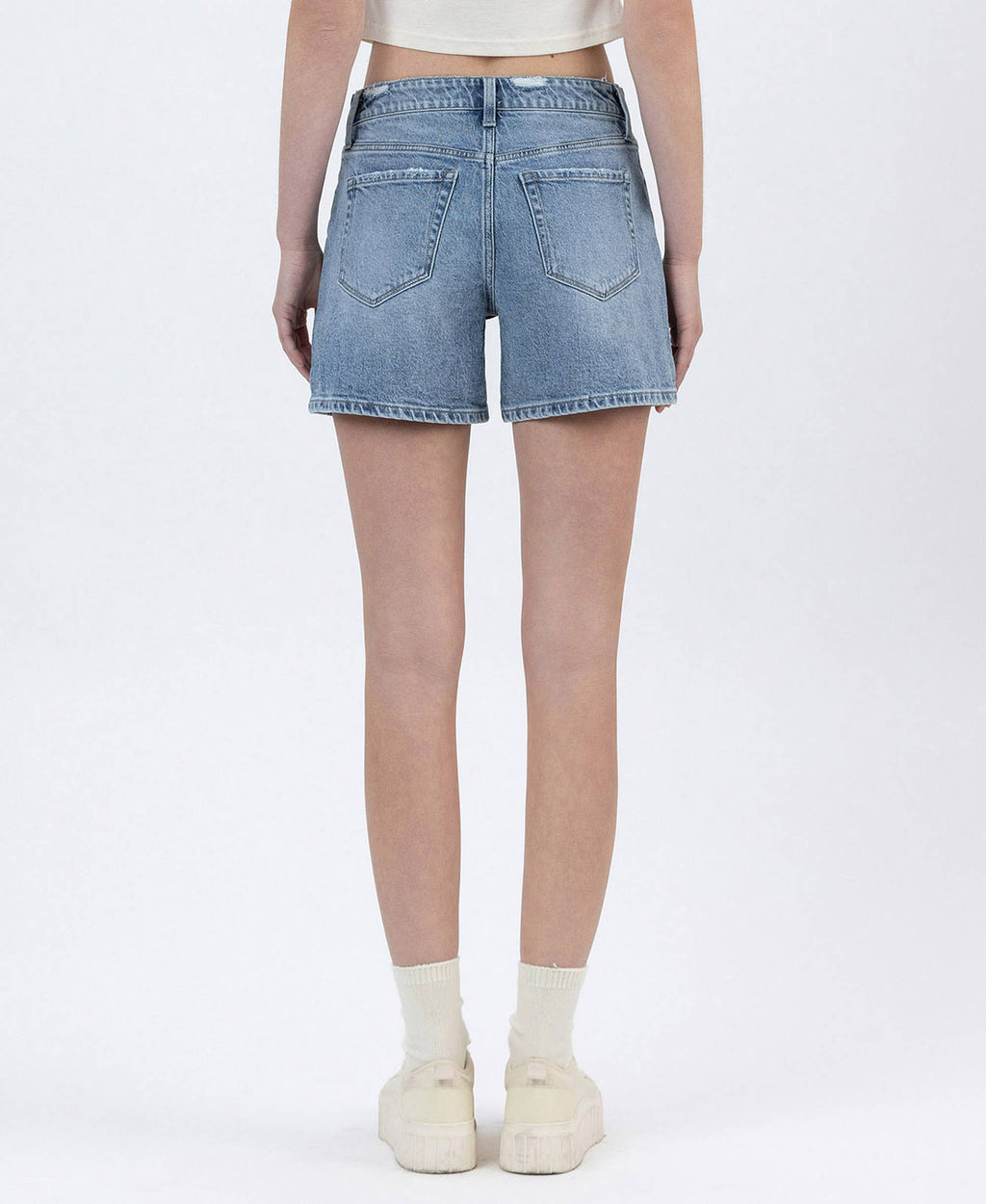 HIGH RISE TABBED WAISTBAND CUFFED DENIM SHORTS T6772