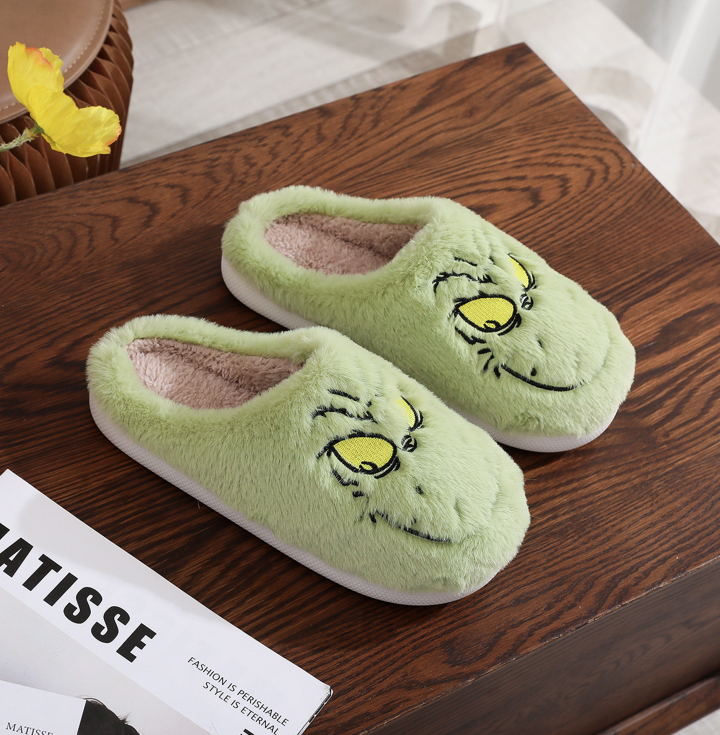 Christmas Grinch Plush Home Fuzzy Slippers : Green