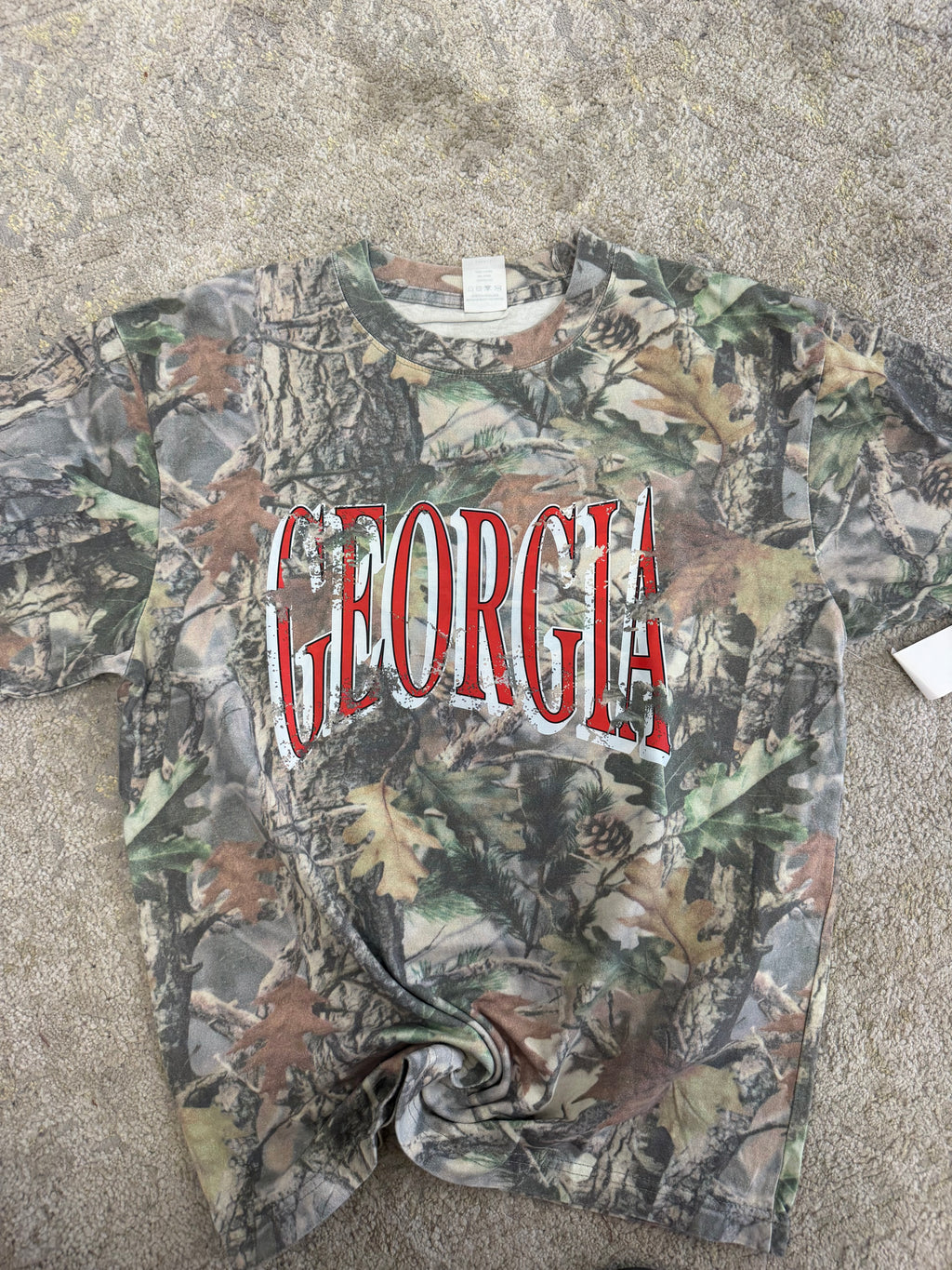 Georgia distressed varsity on wood camo tee
