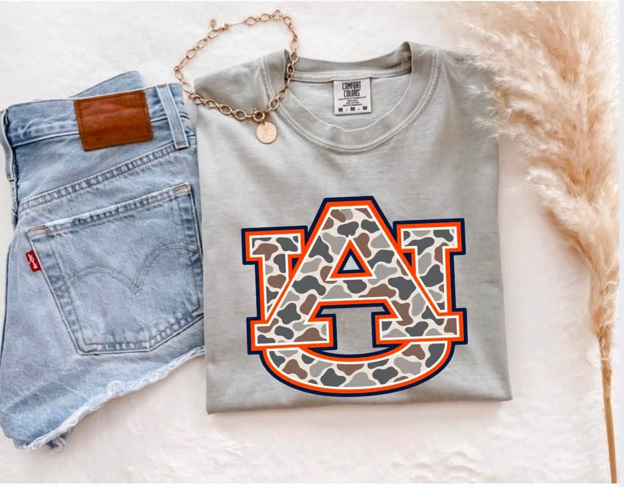 Retro Camo Auburn “AU” Grey Tee
