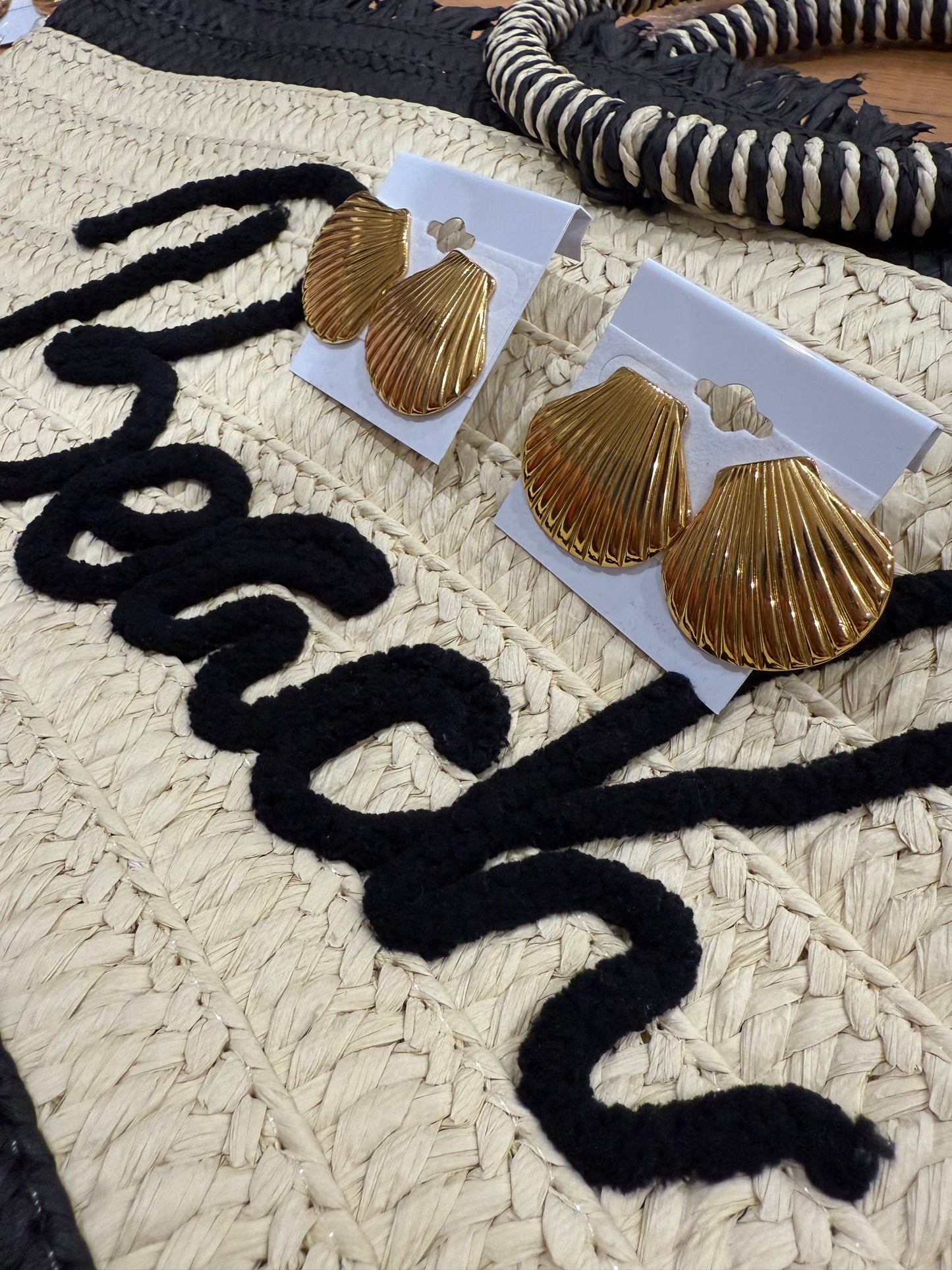 Waterproof Non Tarnish Big Shell Studs