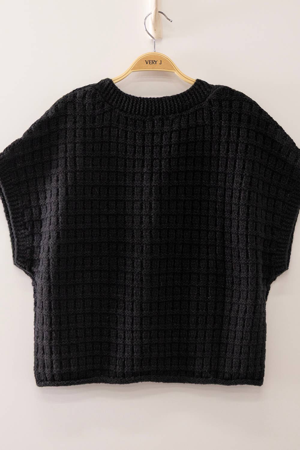 Waffle Texture Crop Cardigan: BLACK