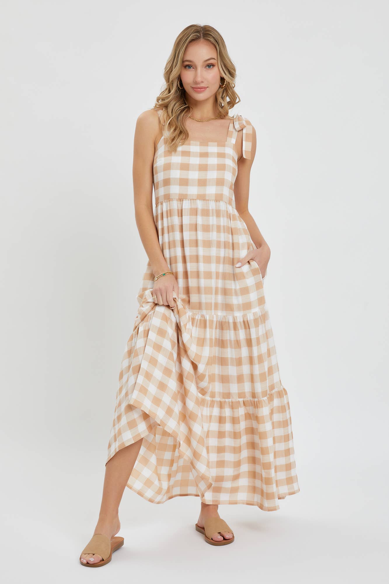 GINGHAM TIERED MAXI DRESS: TAUPE