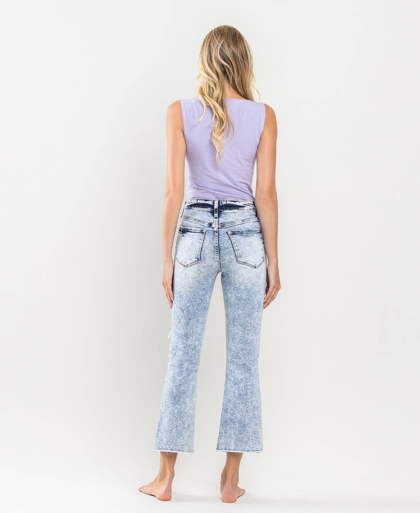 HIGH RISE DISTRESSED CROP FLARE JEANS V2940: SELF-CARE / 30