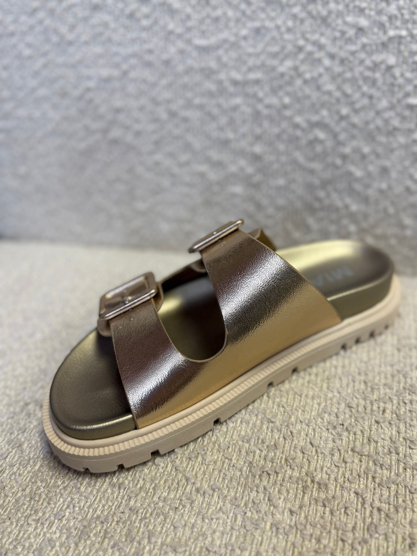 GEN - GOLD SANDALS - MIA