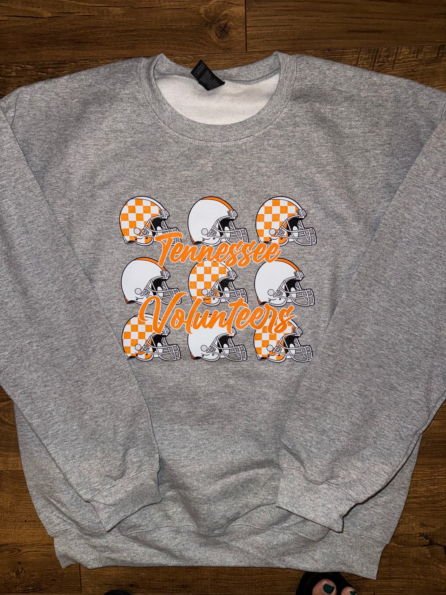 Tennessee Vols Checkered Helmets Sweatshirt