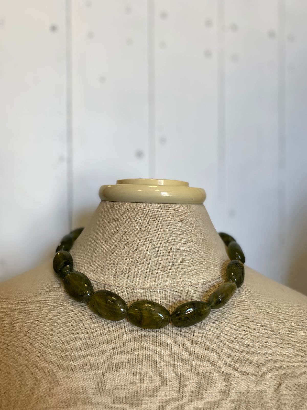 Green Oval Beaded Necklace