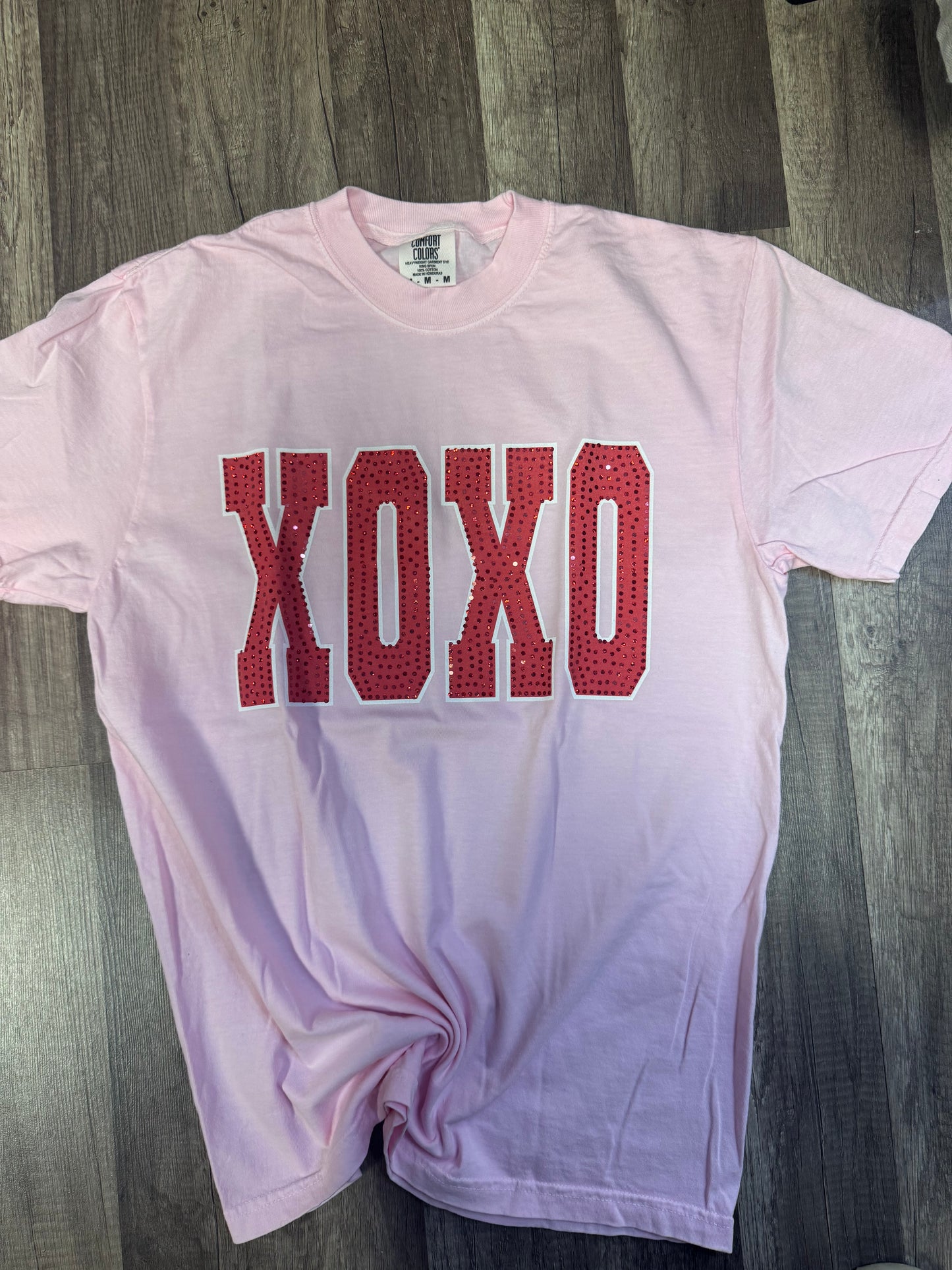 XOXO pink sequin tee