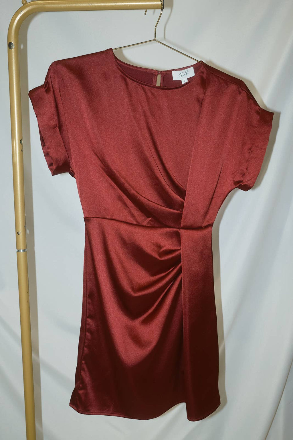 Cuffed Cap Sleeve Pleated Satin Fit & Flare Mini Dress: Burgundy