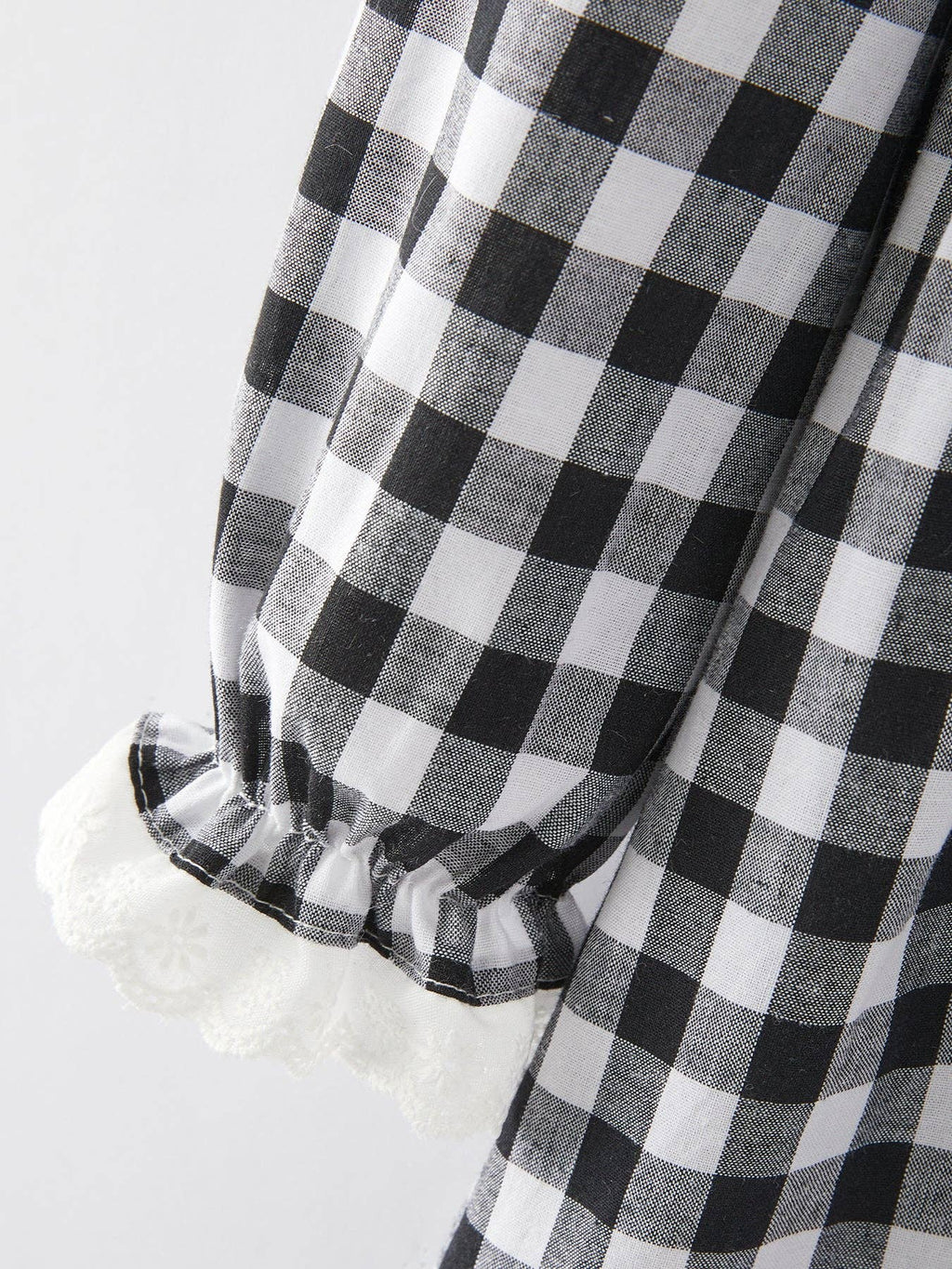 Black and white Plaid heart and bows Smocking Embroidery Long Sleeve Girls Dress
