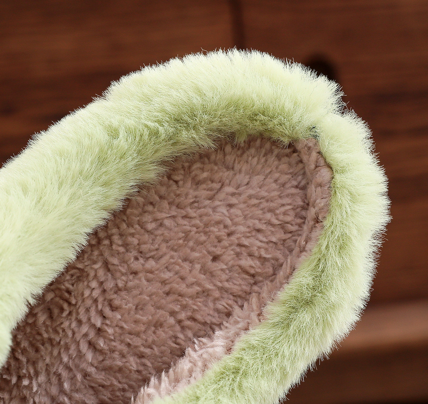 Christmas Grinch Plush Home Fuzzy Slippers : Green