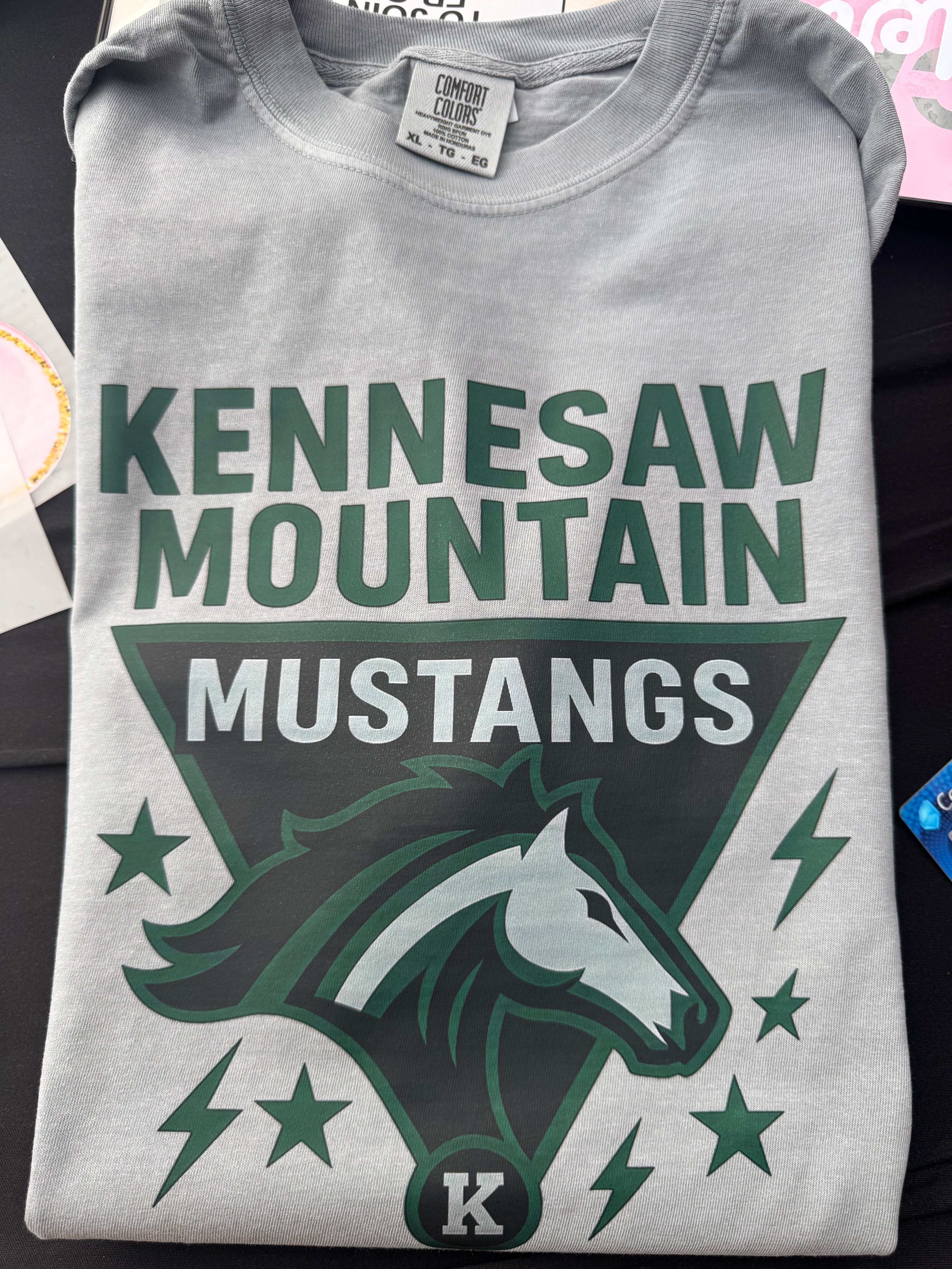 Kennesaw Mountain Mustangs stars and lightning on grey