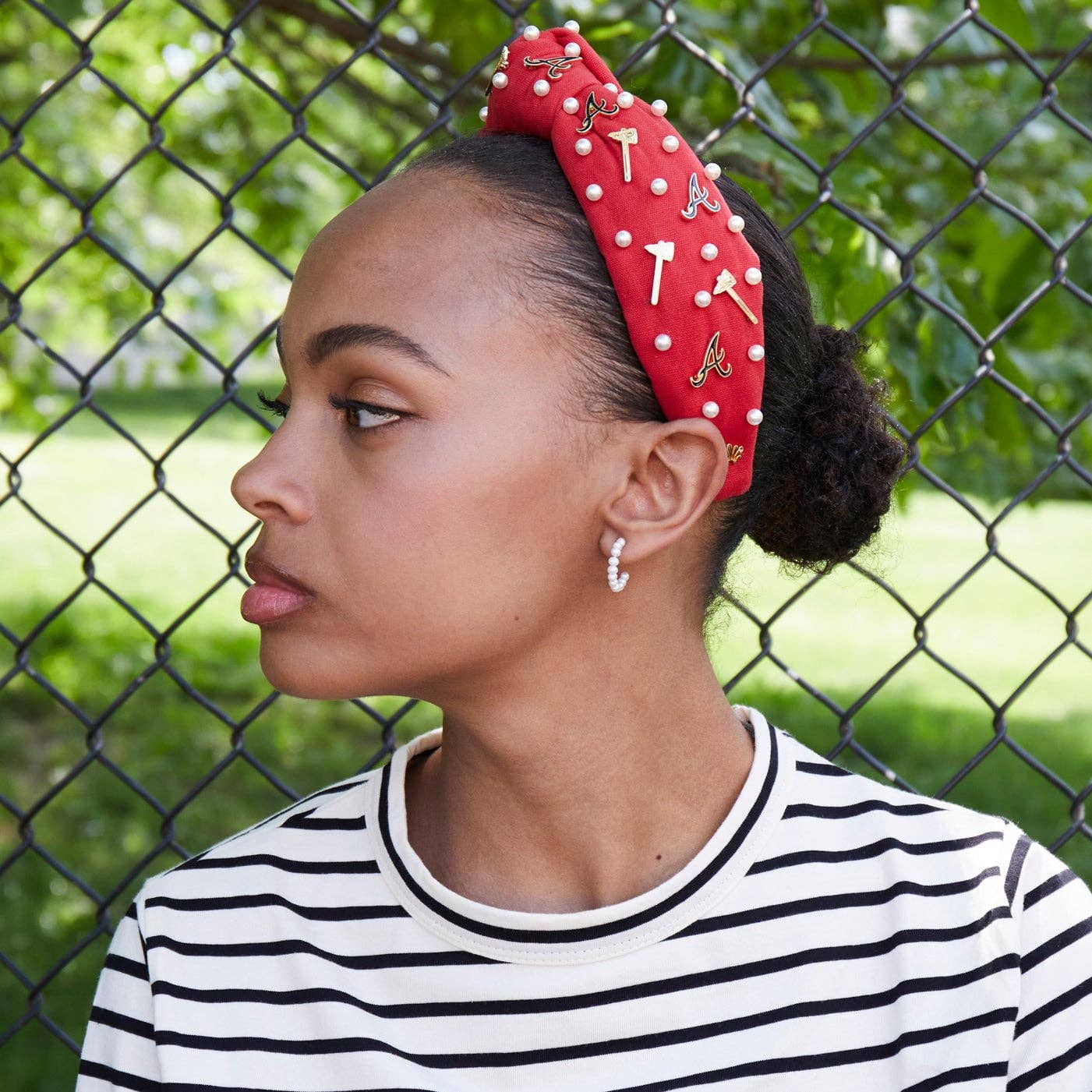 Red Atlanta Braves Embellished Knotted Headband - Lele Sadoughi
